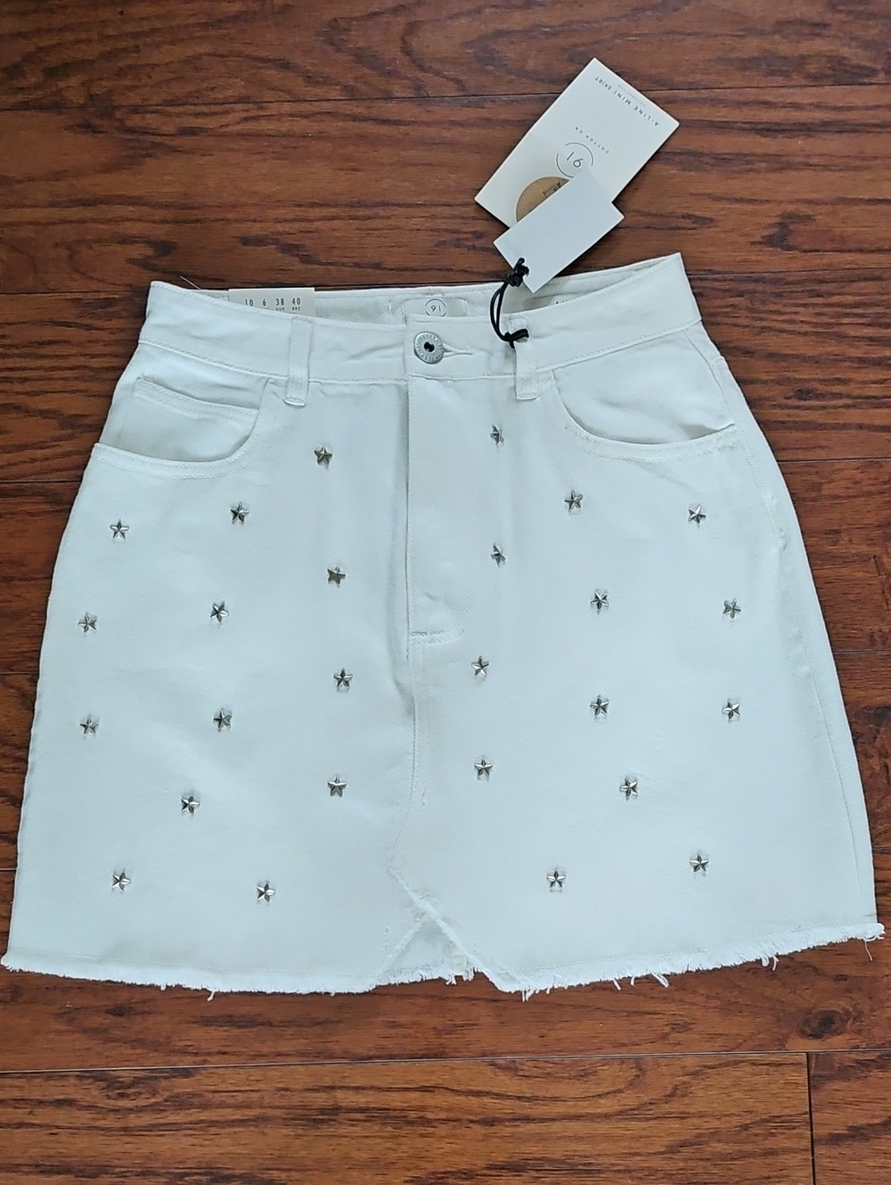 Cotton On A-Line Mini Denim Skirt With Star Studs Size 6 NWT